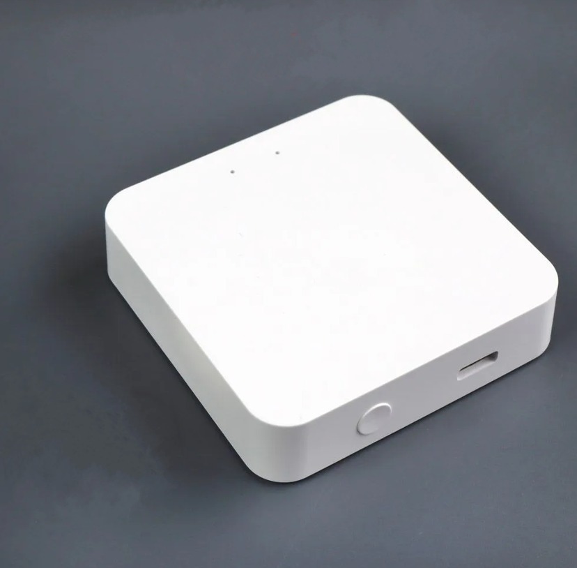 

Контроллер AOVV шлюз Tuya ZigBee 3.0 для умного дома хаб usb Wi-Fi