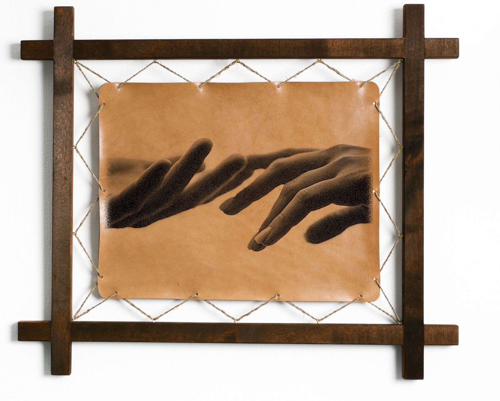 

Картина BoomGift Руки, натуральная кожа, 933