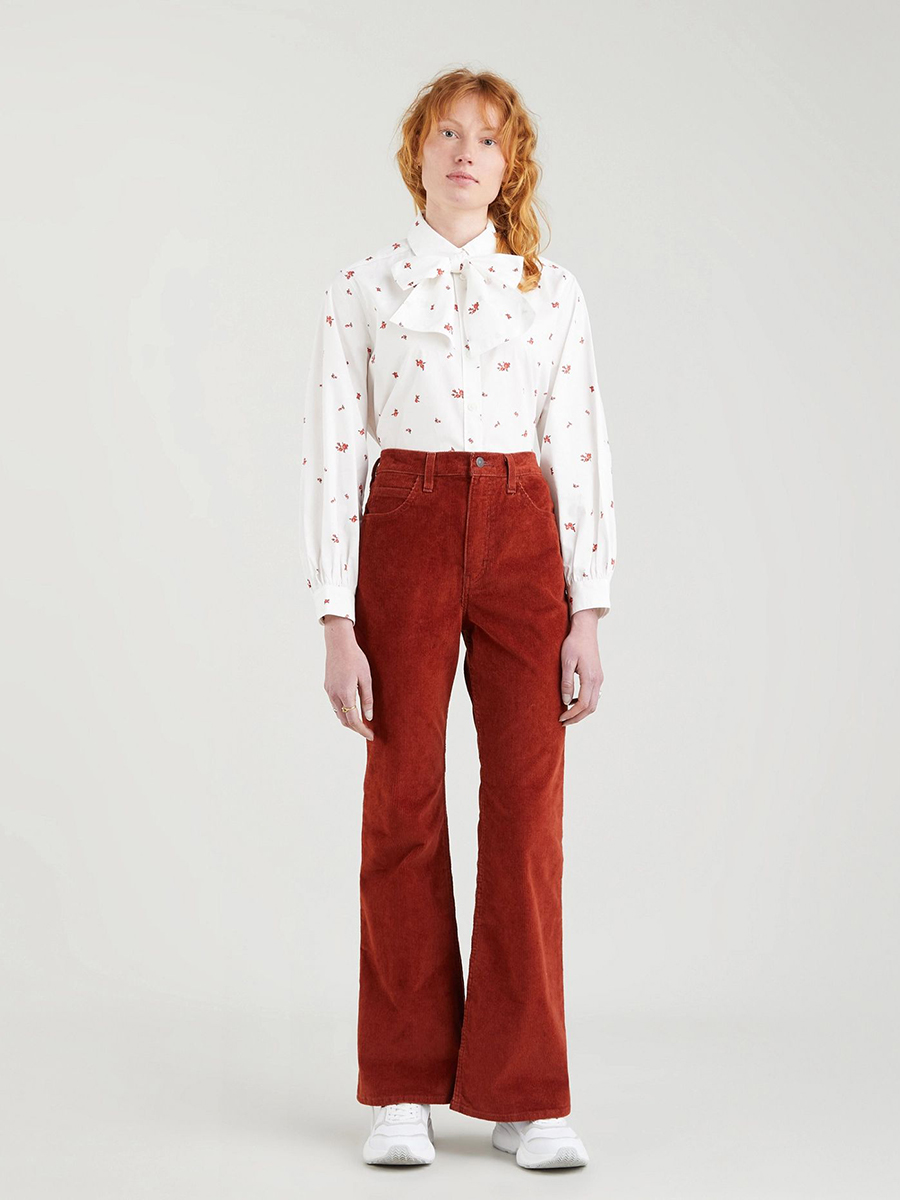 Джинсы женские Levi's 70S High Flare красные 28/32