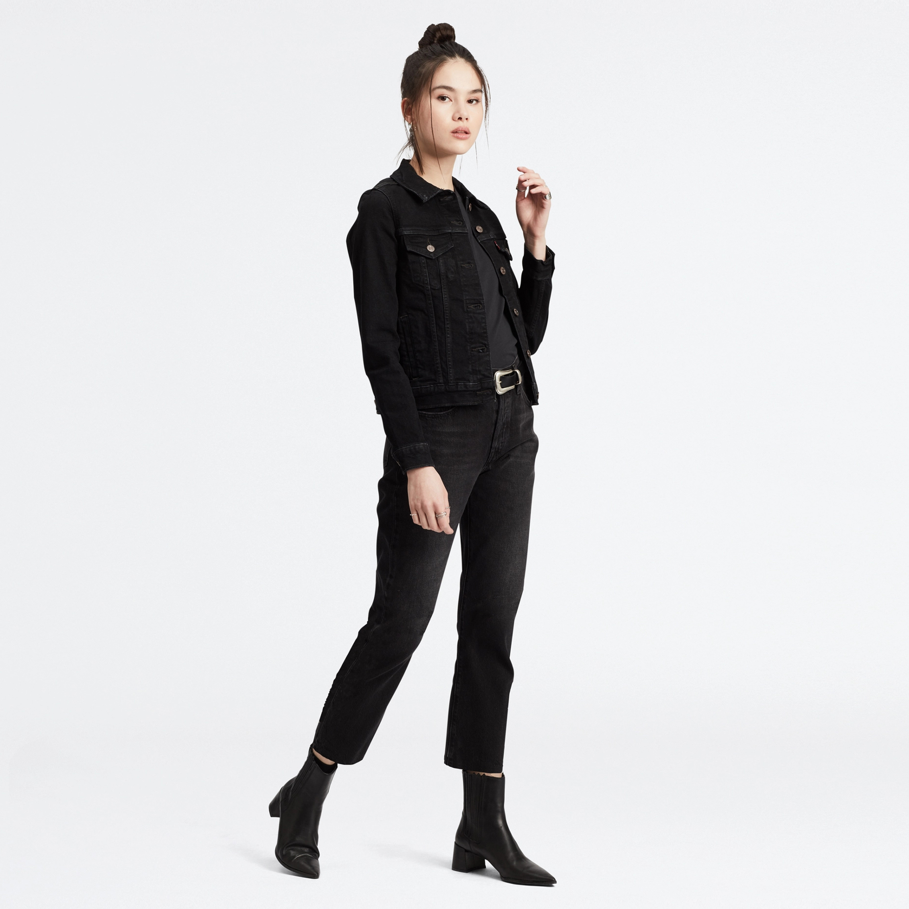 фото Джинсы женские levi's 501® crop черный 34/28