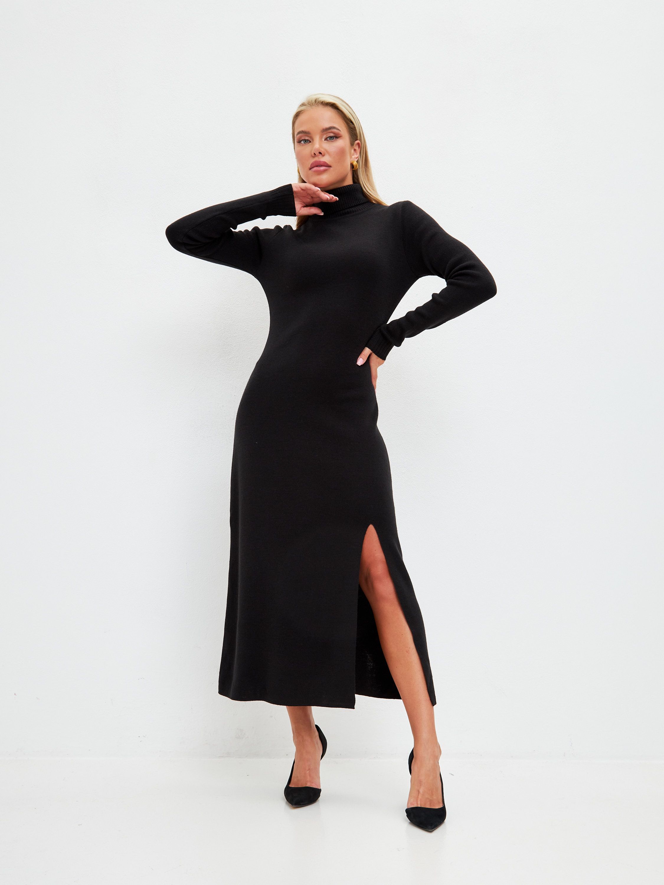 Платье женское Diana Delma 20900 черное 42-44 RU