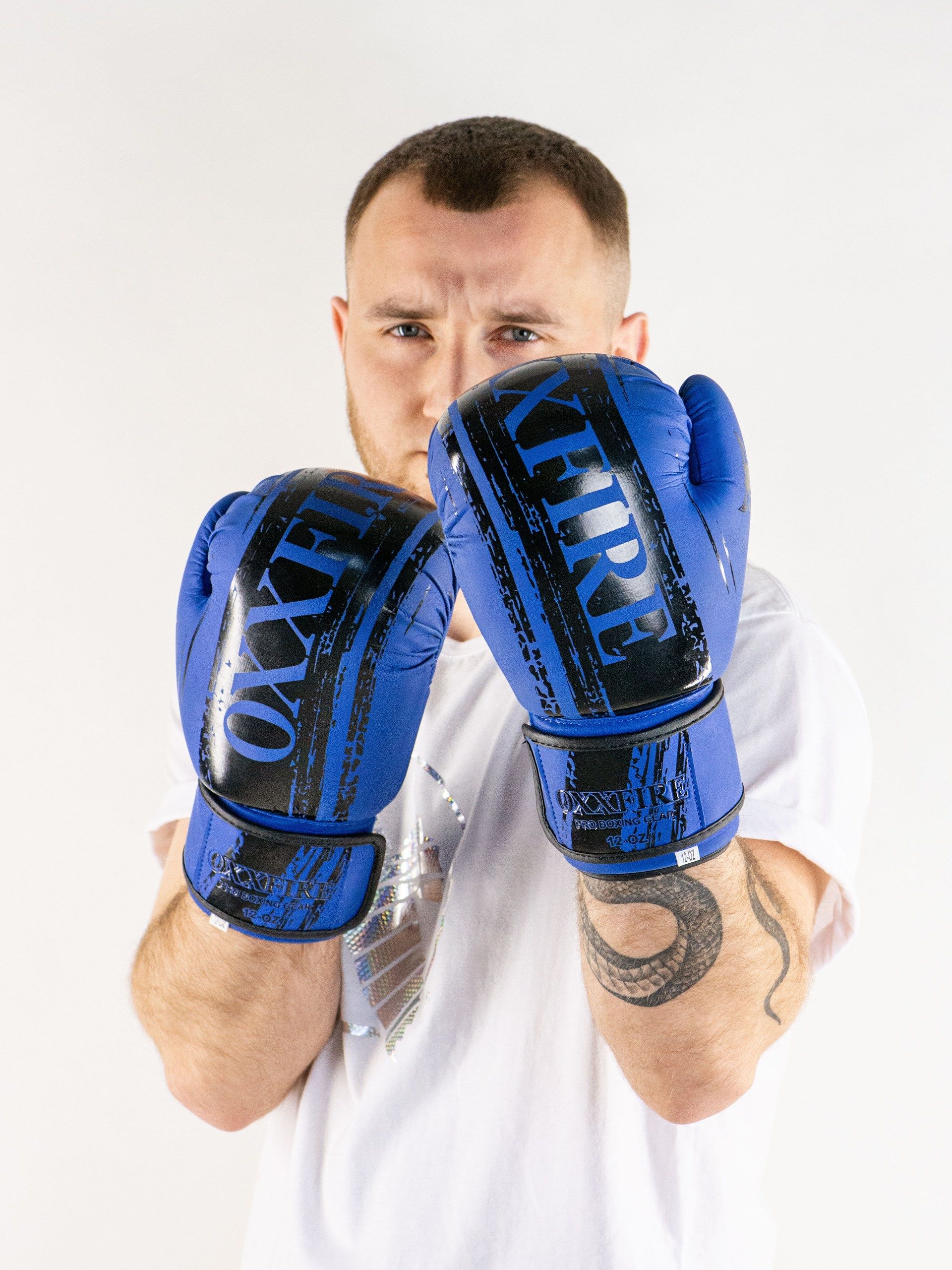 Боксерские перчатки OXXFIRE COMFORT, PVC синие 8 oz