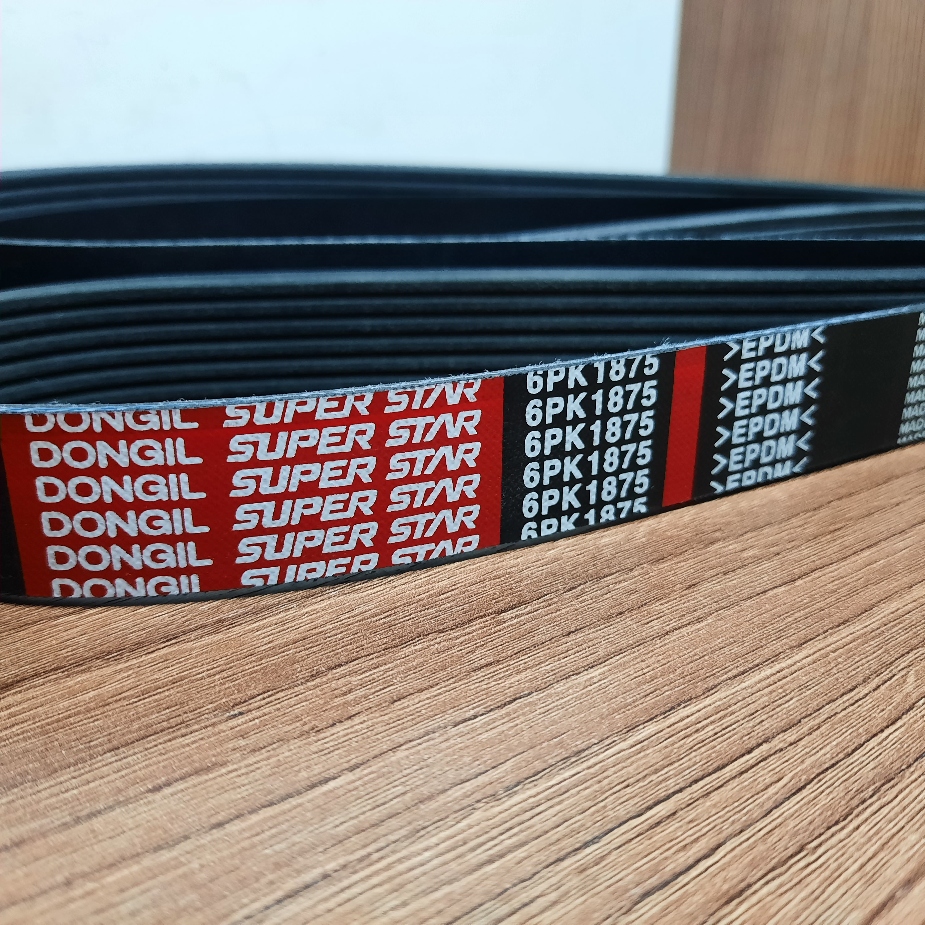 

Приводной ремень DONGIL 6PK1875 Лачетти 1.4-1.6