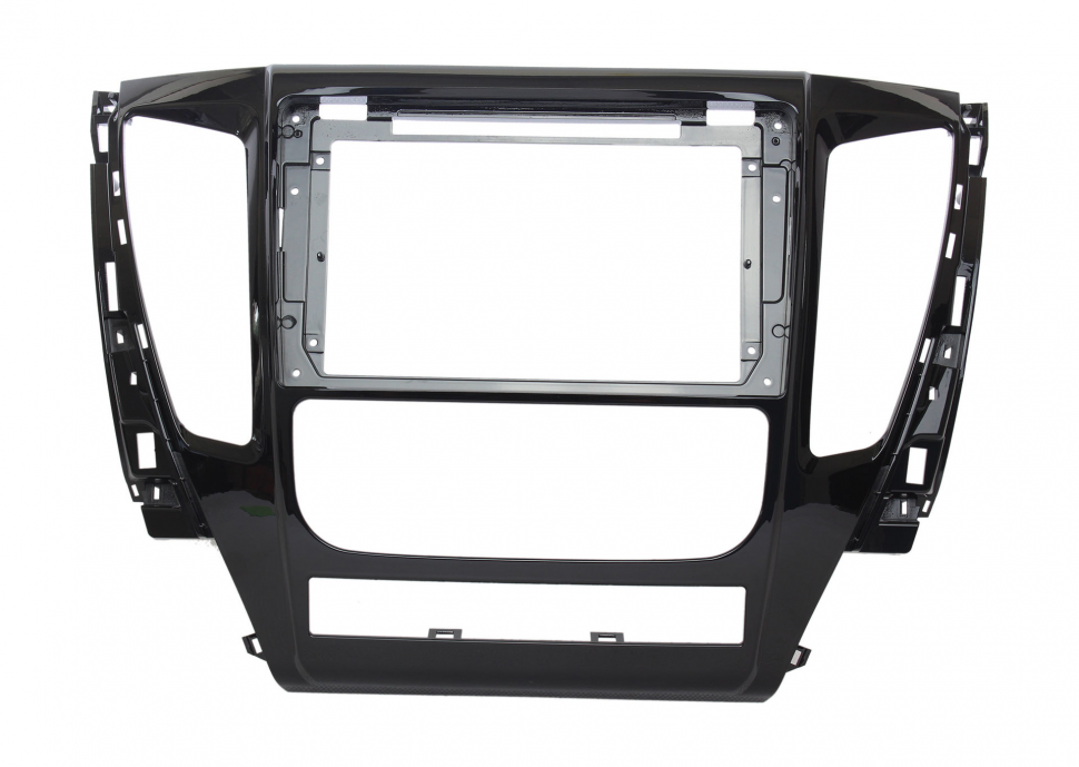 

Рамка переходная Wide Media в Mitsubishi Pajero Sport 2015+ 9" дисплея (авто с АКПП)