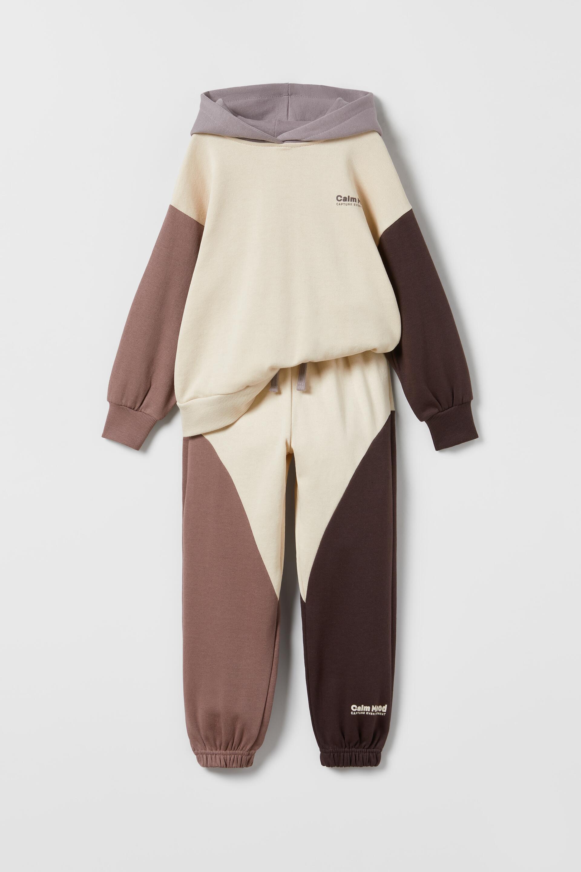 

Костюм спортивный ZARA 0900060871214, от белого, 164 (товар из-за рубежа), Белый, 09000608712