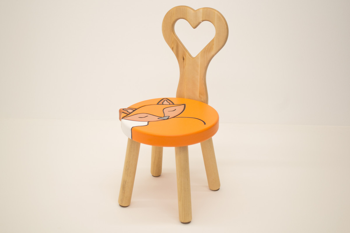фото Стульчик детский деревянный лисичка со спинкой сердце круглые ножки sdf006 фабрика дф