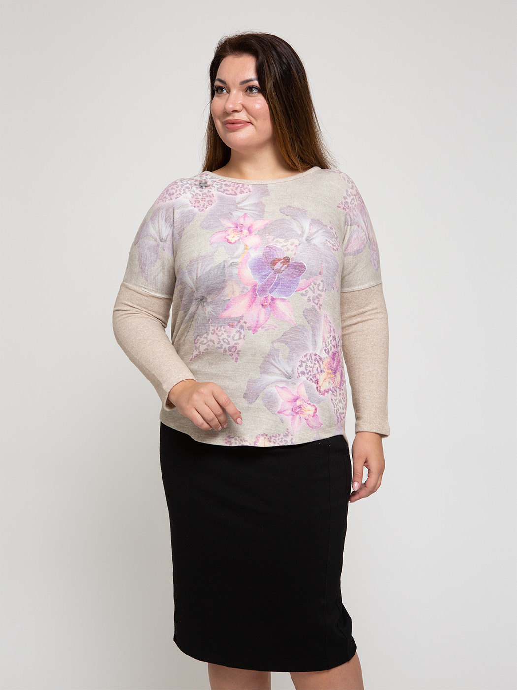 

Джемпер женский Magic Lady cl8017_c02 бежевый 52 RU, cl8017_c02