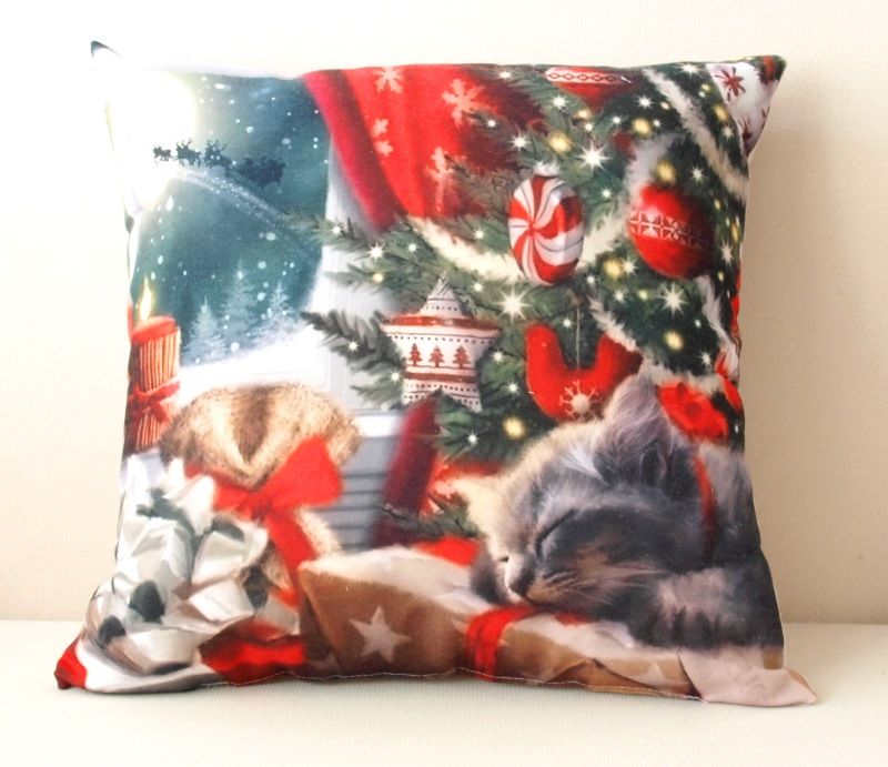 

Подушка декоративная Zaberite, 40х40, Новогодняя Ночь, велюр диванная, Разноцветный, подушка декоративная 40* 40 см - 1 шт.