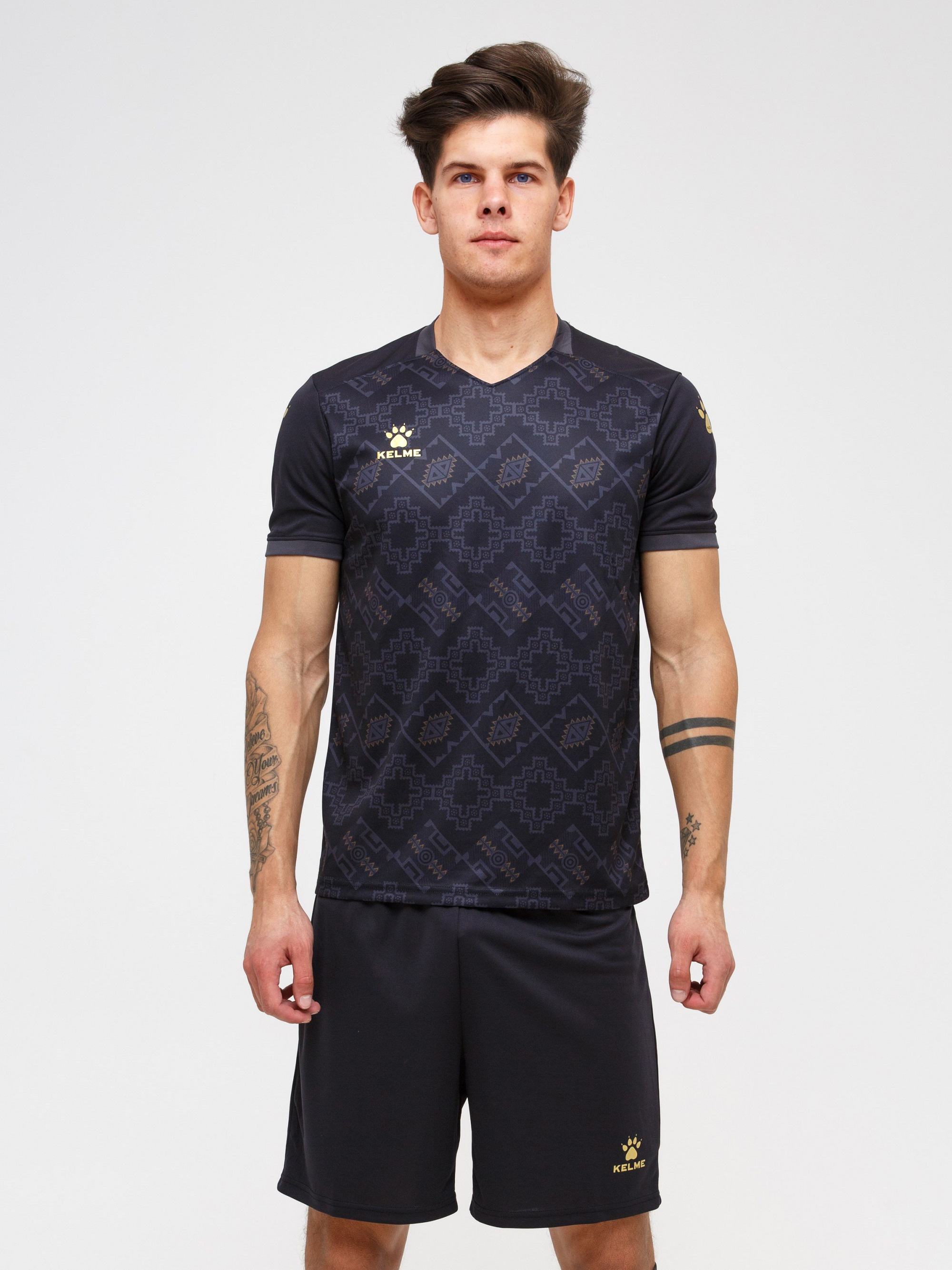 

Спортивная форма футбольная KELME Short sleeve Almeria set черный, XL INT, Short sleeve Almeria set