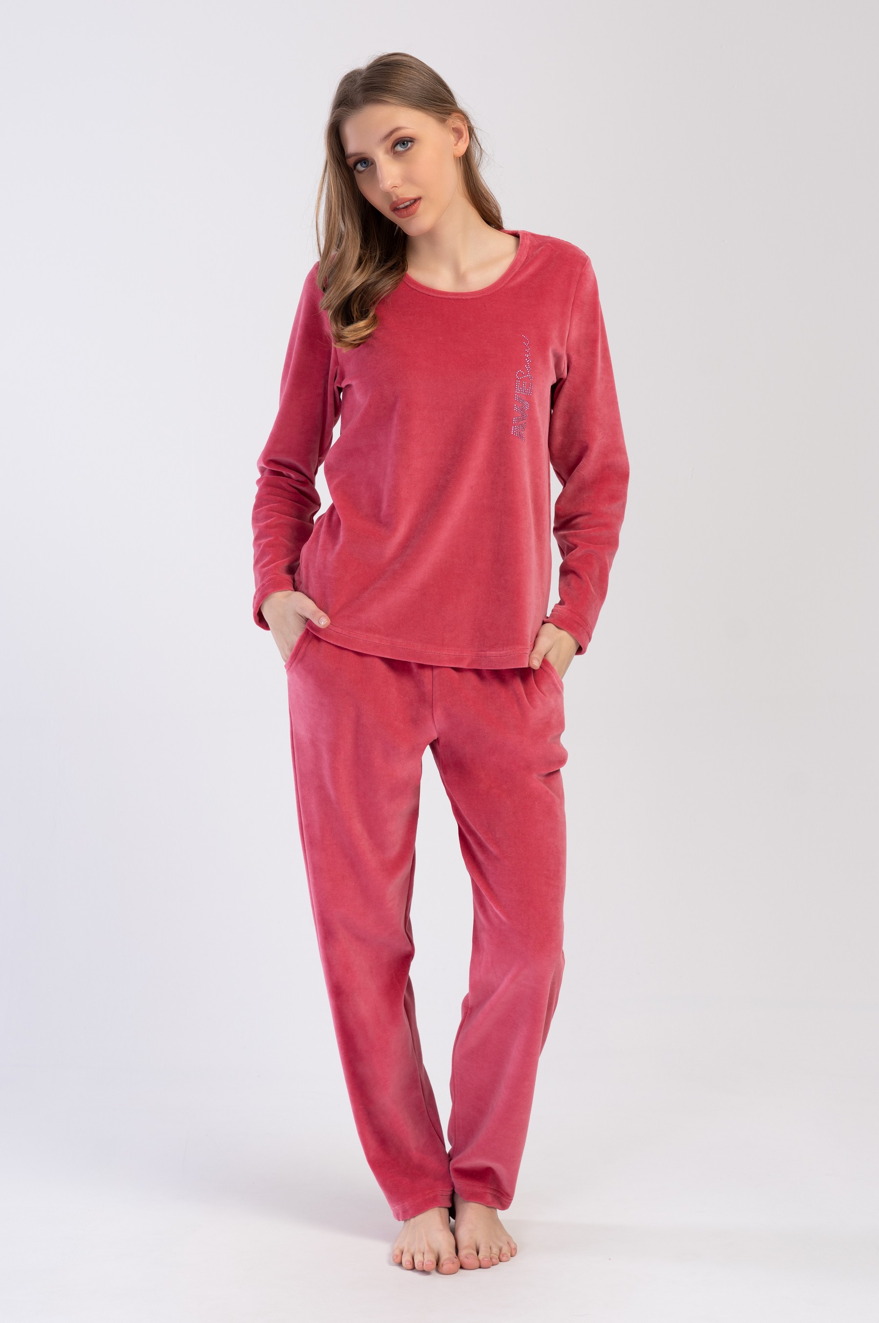 

Комплект домашний женский VIENETTA 1-002-SbM розовый M, 1-002-SbM