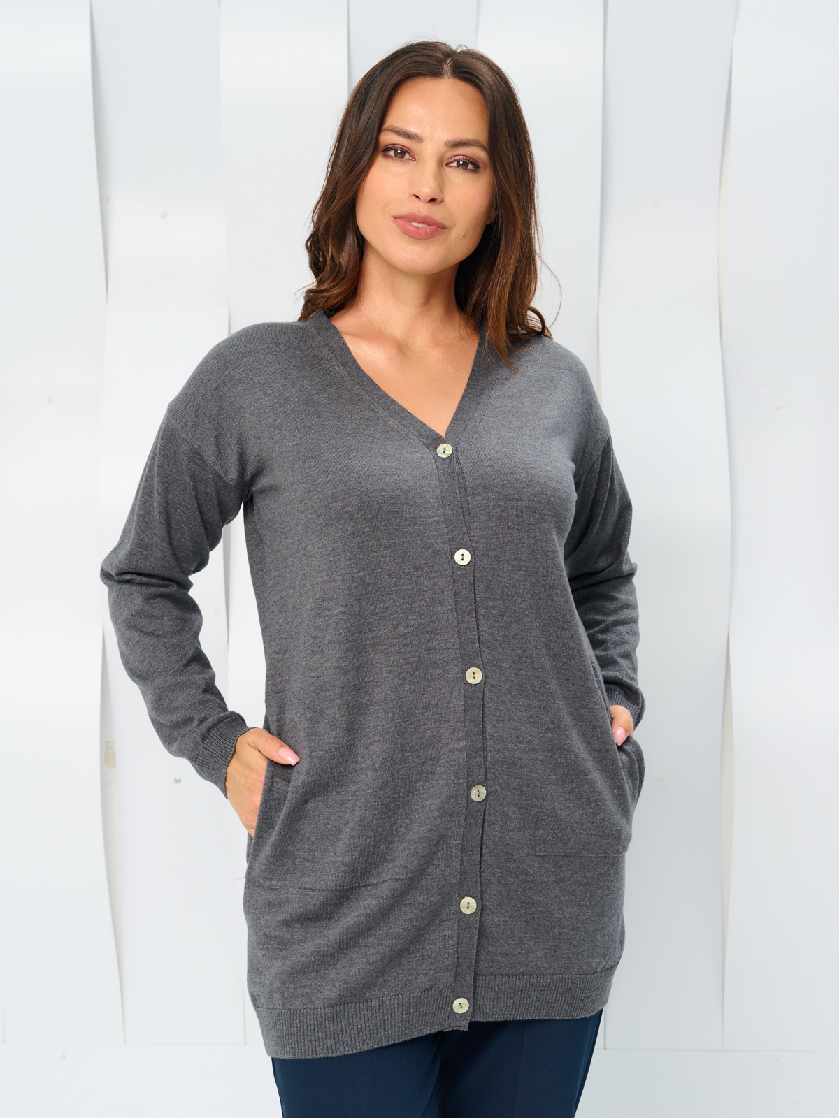 Кардиган женский Maxroses 01-00047630 серый 52