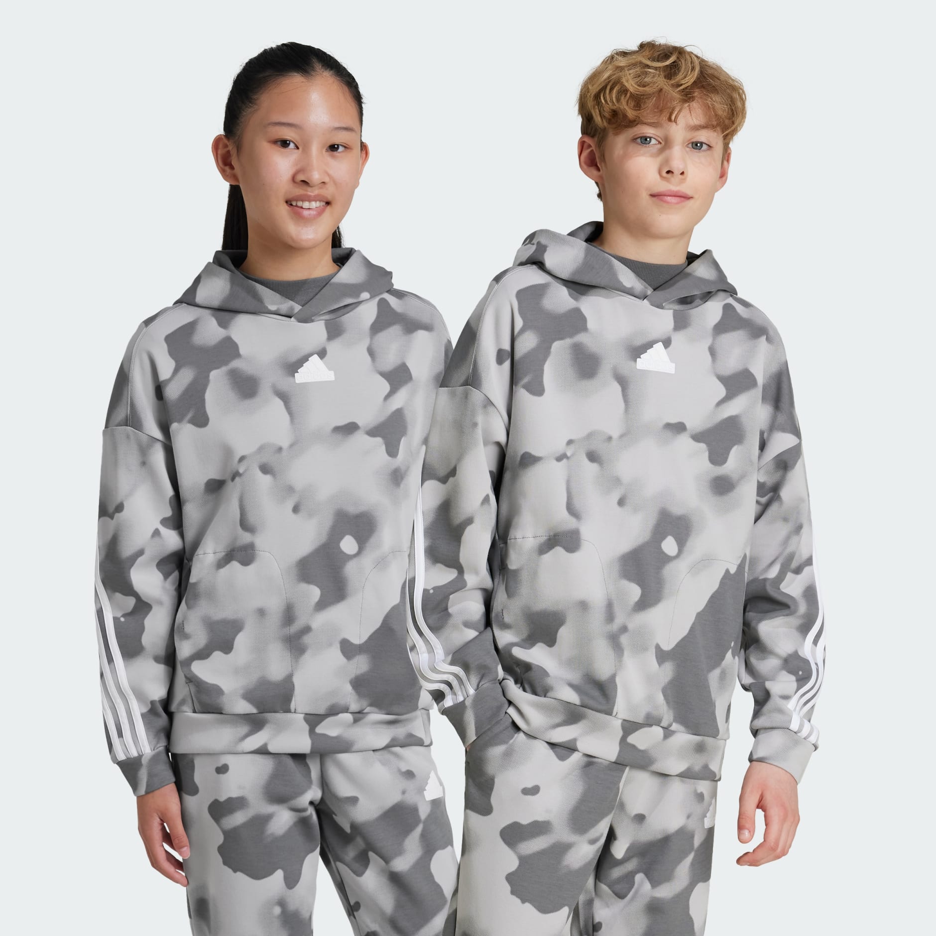 

Худи Adidas для мальчиков, IX3632, серое AA2U, размер 164, Серый, IX3632