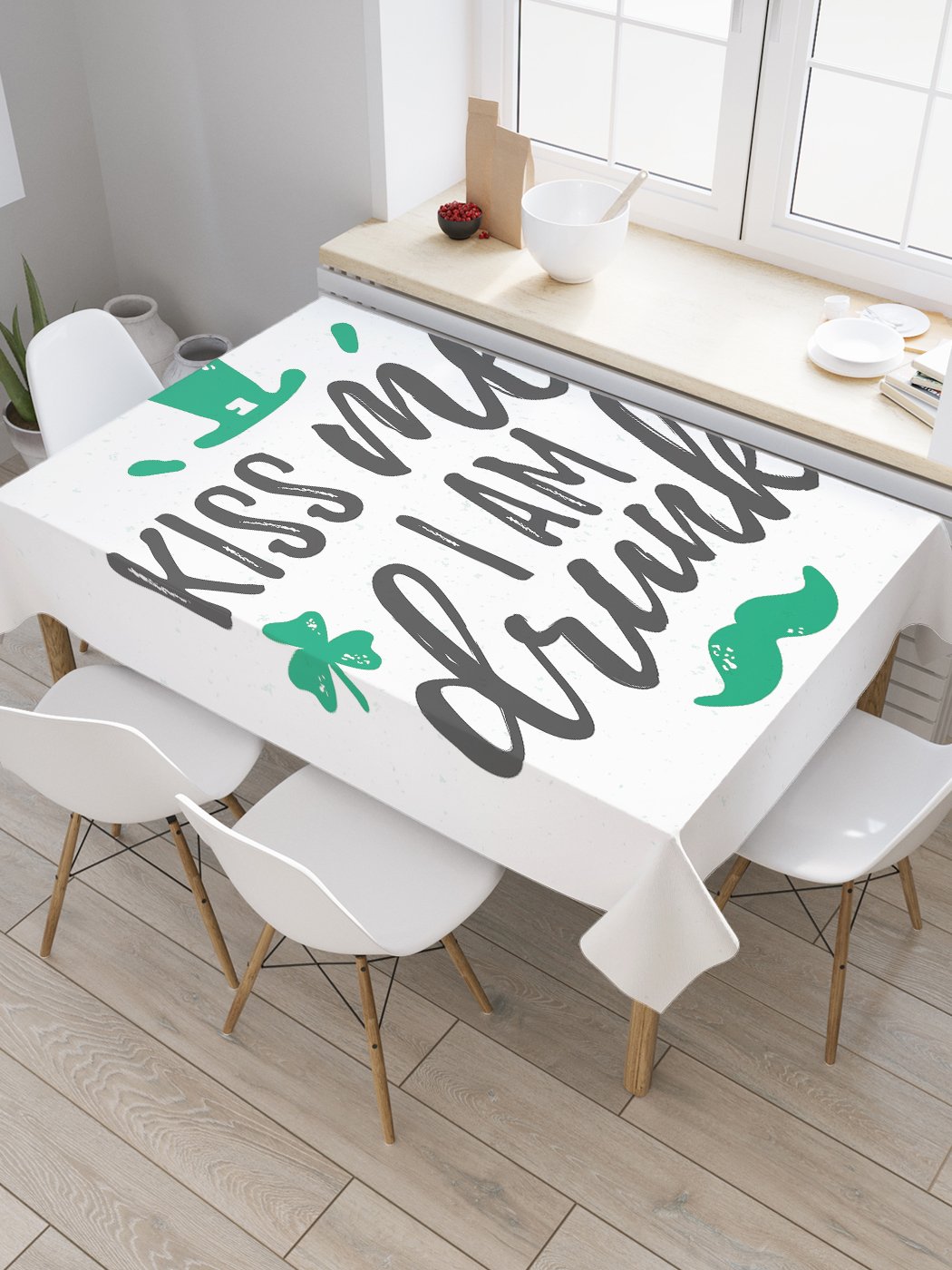 

Скатерть прямоугольная JoyArty "Поцелуй меня, я пьян" из сатена, 120x145 см, Белый, Поцелуй меня, я пьян