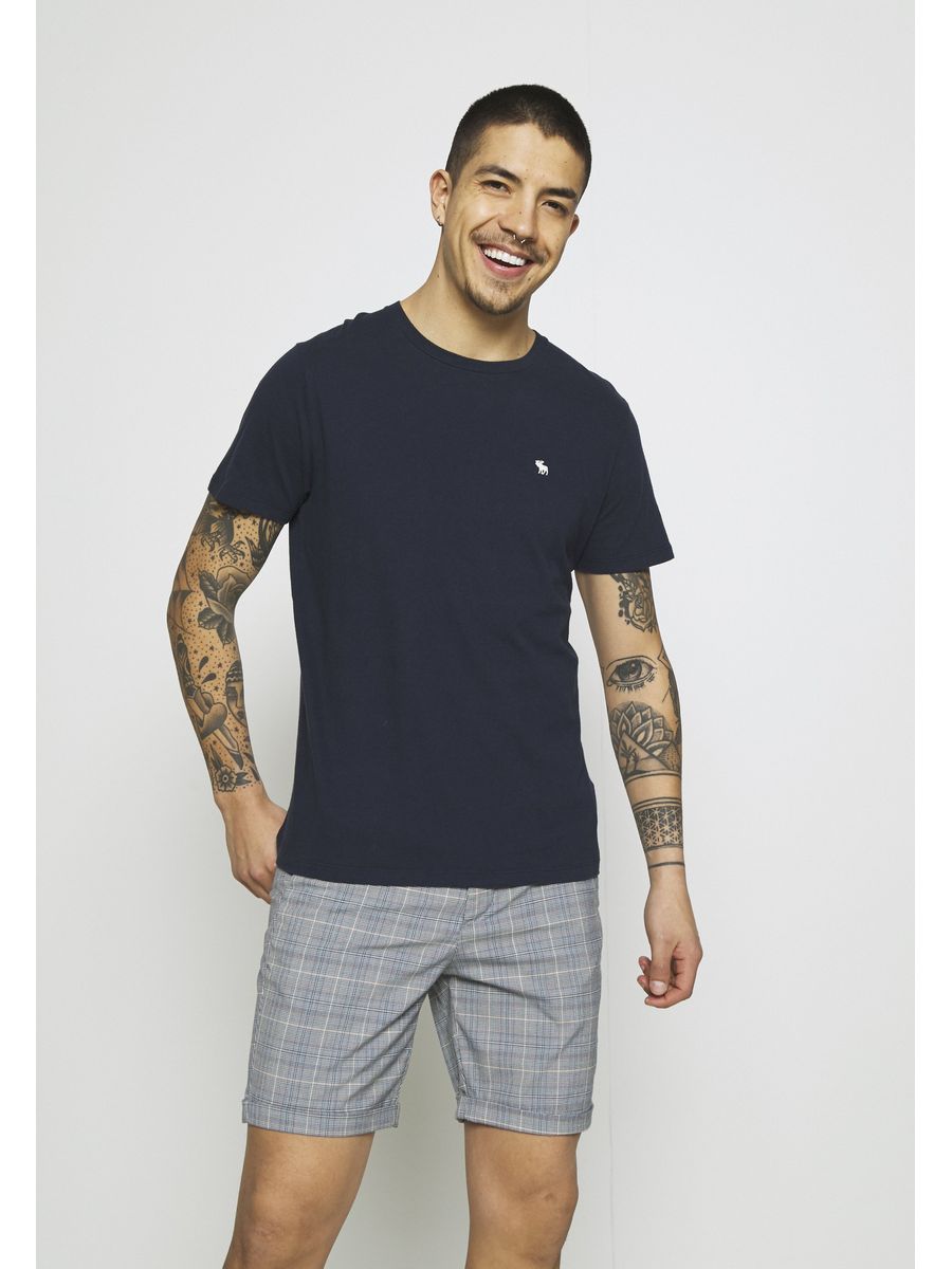 

Футболка мужская Abercrombie & Fitch A0F22O06M синяя M, Синий, A0F22O06M
