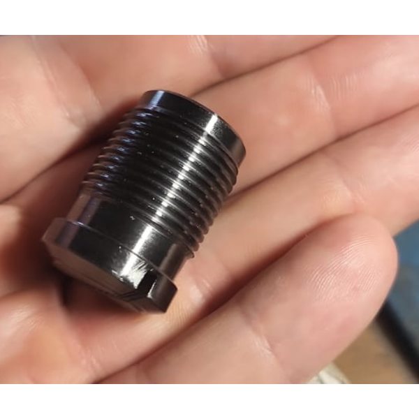 Винт поджимной для пистолетов нового образца Пётр Тюнинг