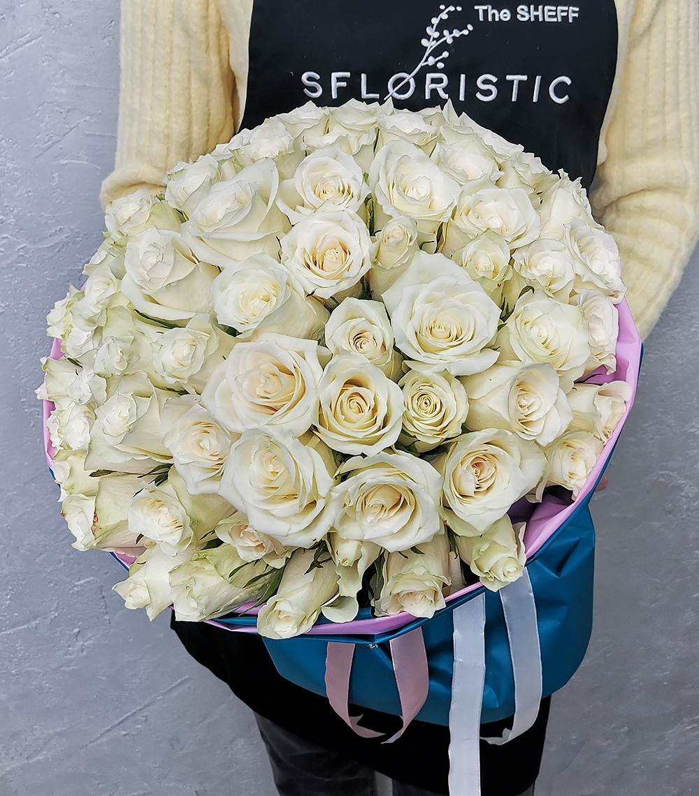 

Монобукет Studio Floristic роза 40 см 51 шт. белый 3294