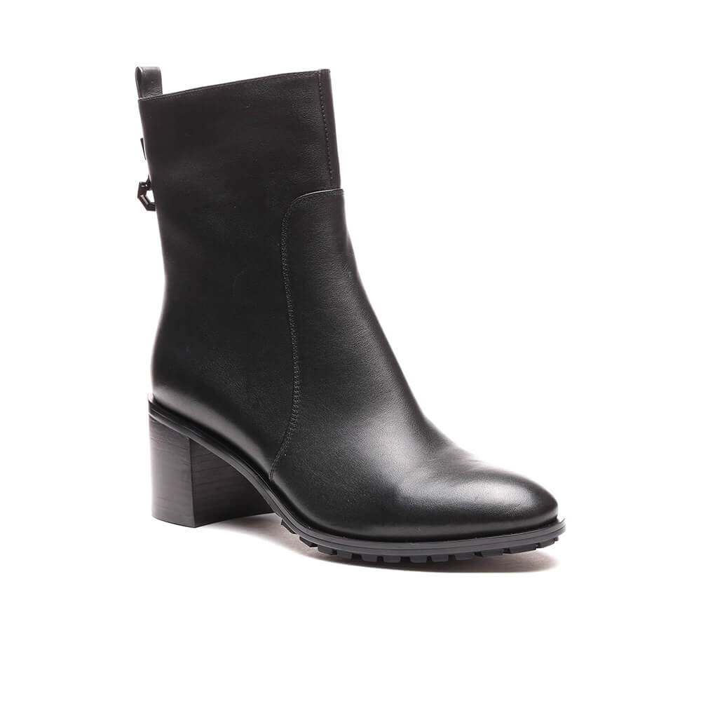 

Полусапоги женские Vitacci 1391849M черные 36 RU, 1391849M