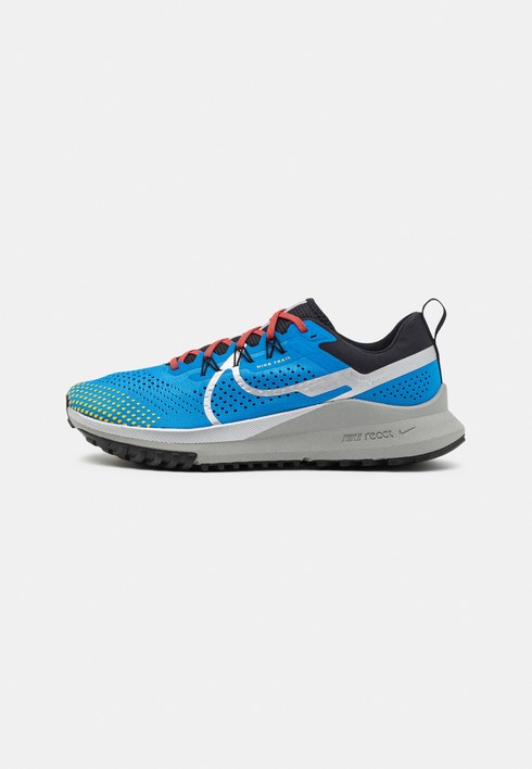 

Кроссовки мужские Nike React Pegasus Trail 4 голубые 38.5 EU (доставка из-за рубежа), Голубой, React Pegasus Trail 4