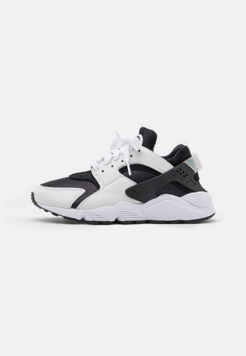

Кроссовки женские Nike Air Huarache Unisex черные 38.5 EU (доставка из-за рубежа), Черный, Air Huarache Unisex