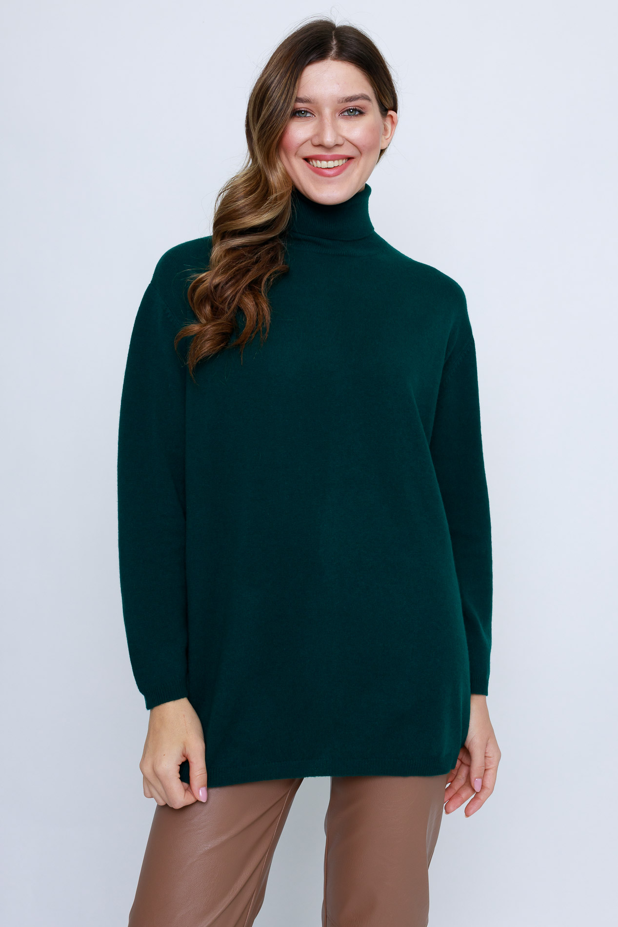 Водолазка женская WoolSpirit by Khan Cashmere hvu зеленая 46 RU 16850₽