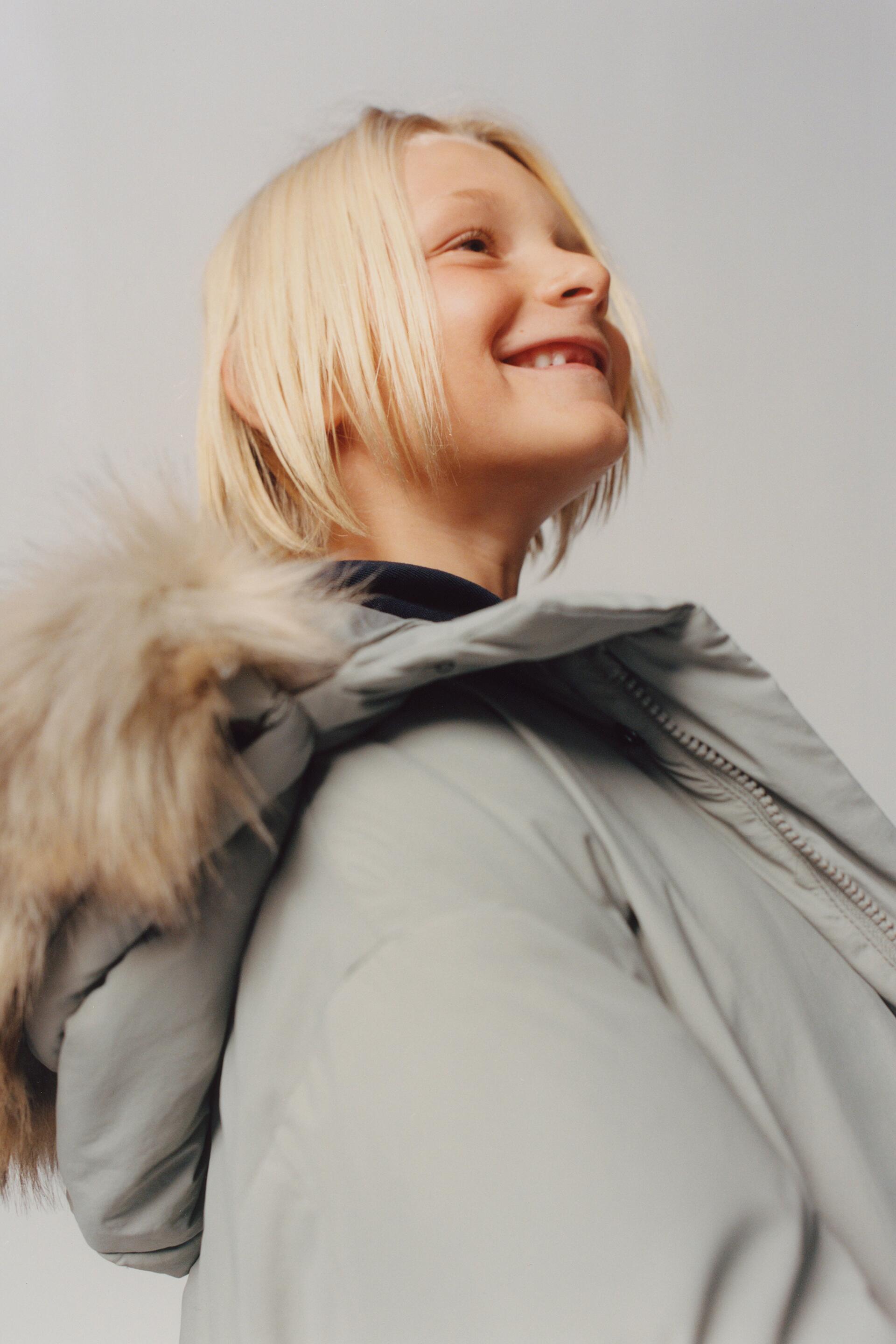 

Куртка детская ZARA 0564475180410, жемчужно-серый, 140 (товар из-за рубежа), 05644751804