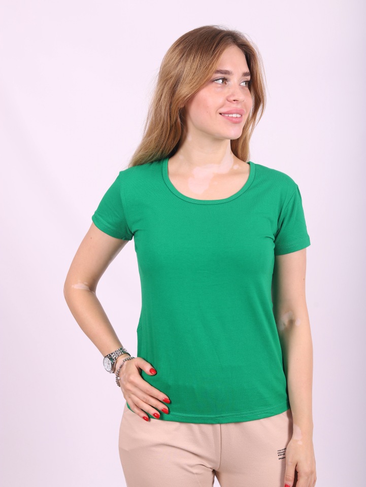 

Футболка женская Louren Wilton Фут-АР зеленая 2XL, Фут-АР