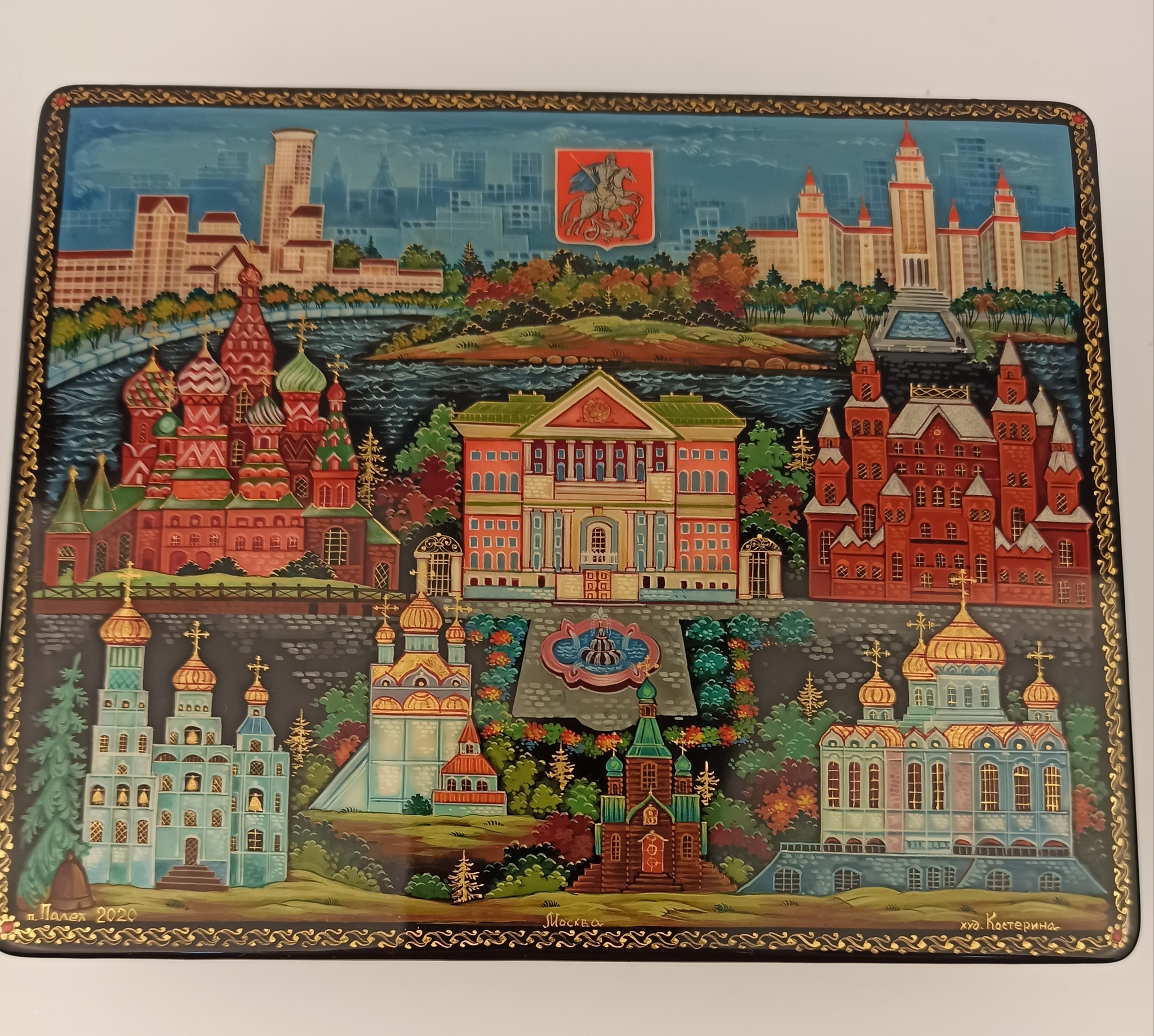 

Шкатулка "Москва" худ. Костерина (Ручная роспись Палех), Разноцветный