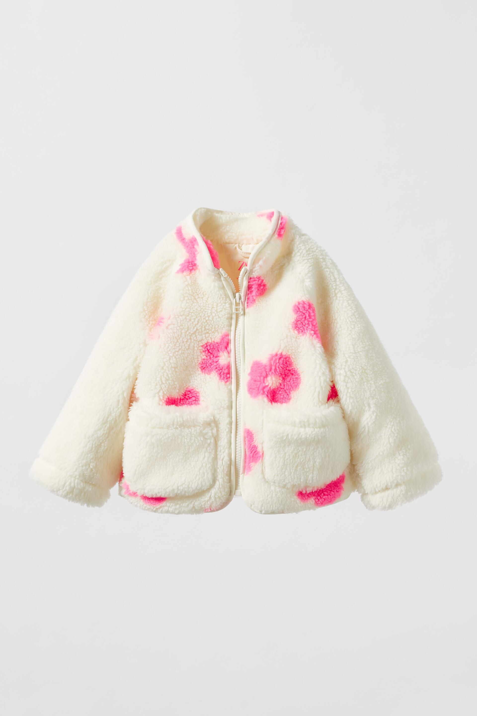 

Полушубок детский ZARA 0087450025048, белый, 104 (товар из-за рубежа), 00874500250