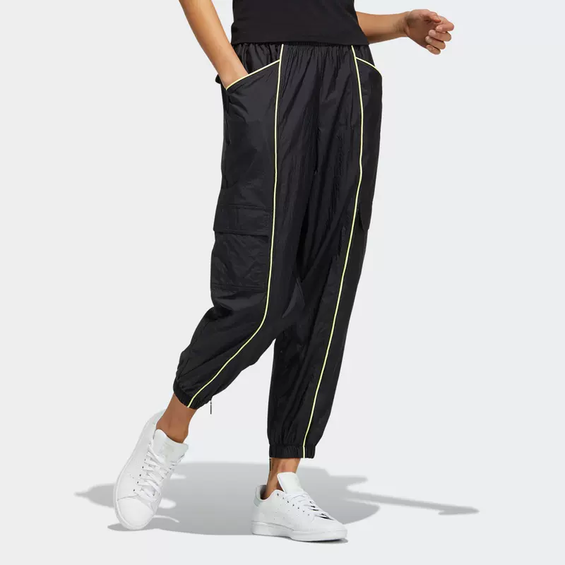 

Спортивные брюки женские Adidas HC6584 черные L, Черный, HC6584