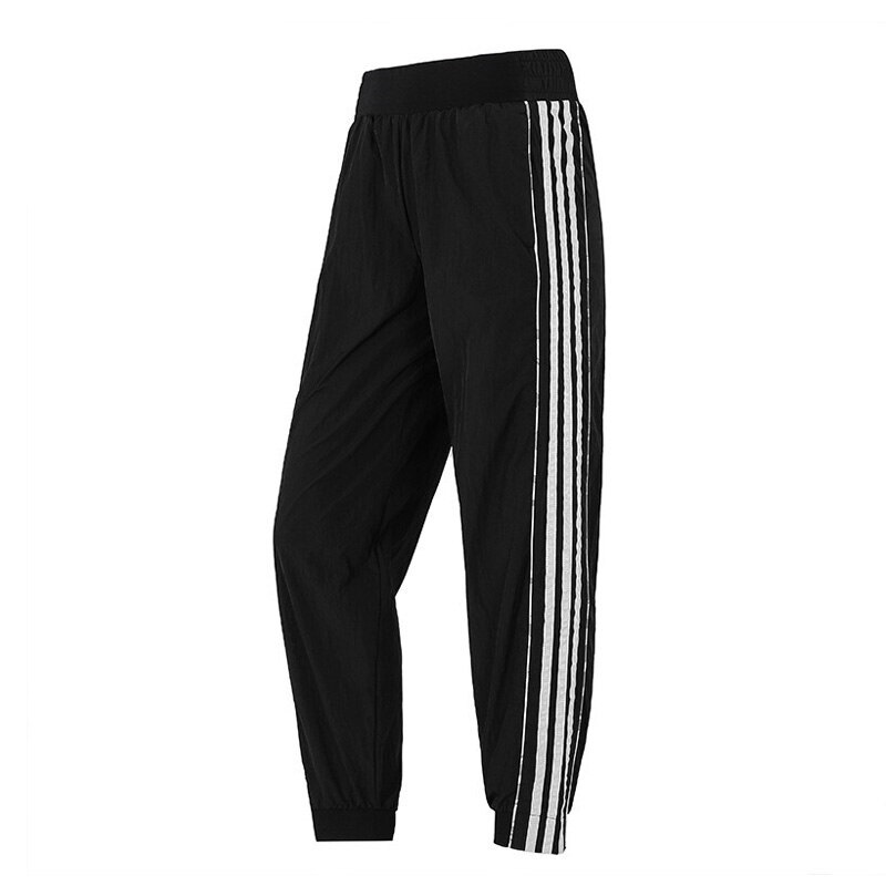 

Спортивные брюки женские Adidas H09726 черные 46, Черный, H09726
