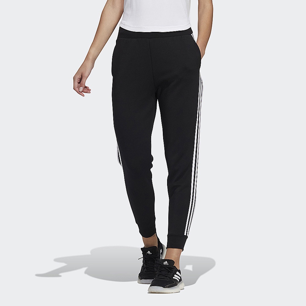 Спортивные брюки женские Adidas H09691 черные 52