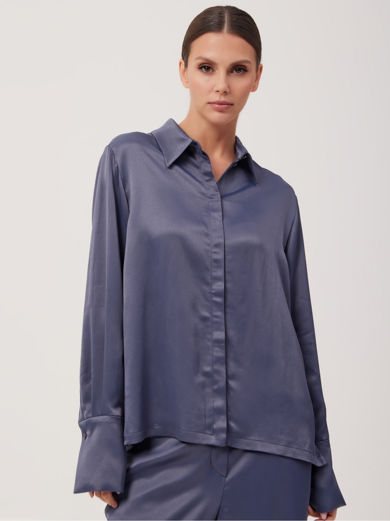 

Блуза женская Eleganzza 01-00047715 голубая 46, Голубой, 01-00047715