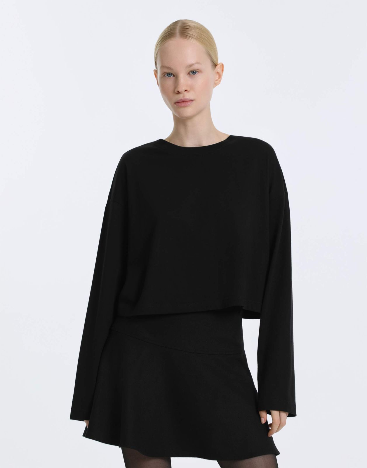 

Лонгслив женский Gloria Jeans GKT024038 черный L-XL/170, GKT024038