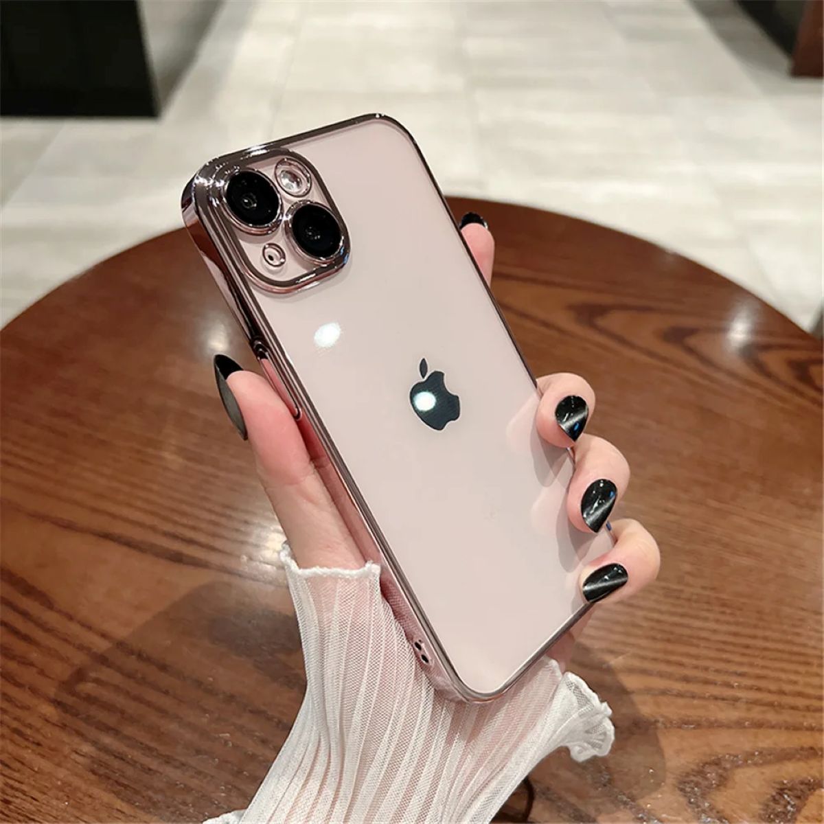 

Чехол на Apple iPhone 13, Серебристый;прозрачный, SCR13