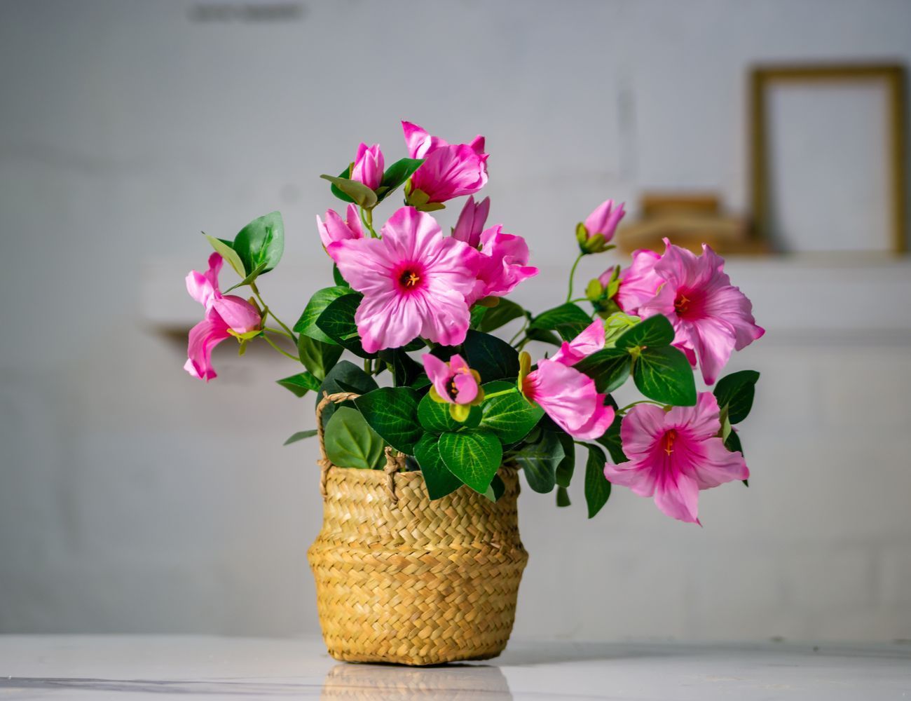 Искусственный цветок в горшке ГИБИСКУС РОЗОВЫЙ, 35х20 см, Koopman International