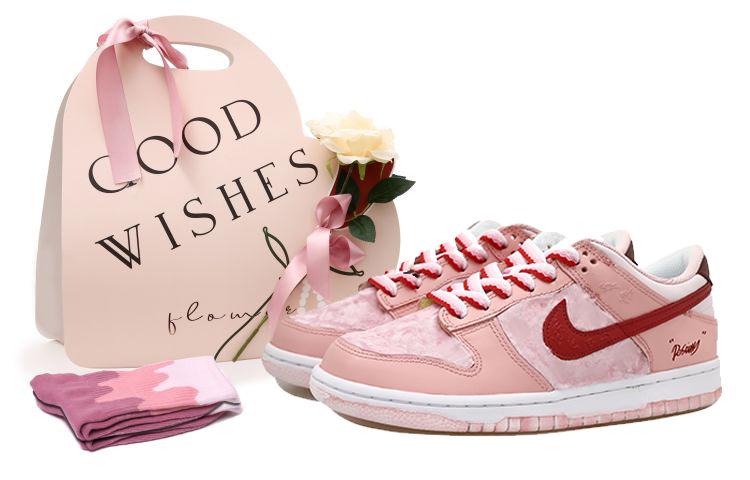 

Кеды унисекс Nike Dunk Low OKHR розовые 38.5 EU, Розовый, Dunk Low OKHR