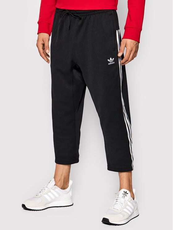 

Спортивные брюки мужские Adidas 0000208119627 черные XS, Черный, 0000208119627