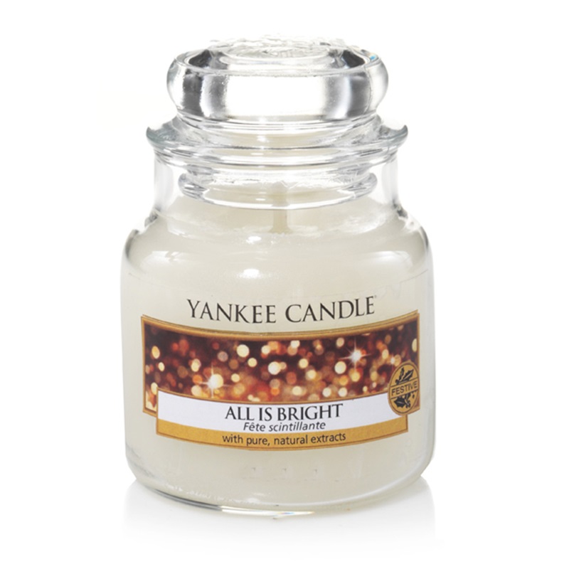 фото Свеча yankee candle all is bright small jar candle