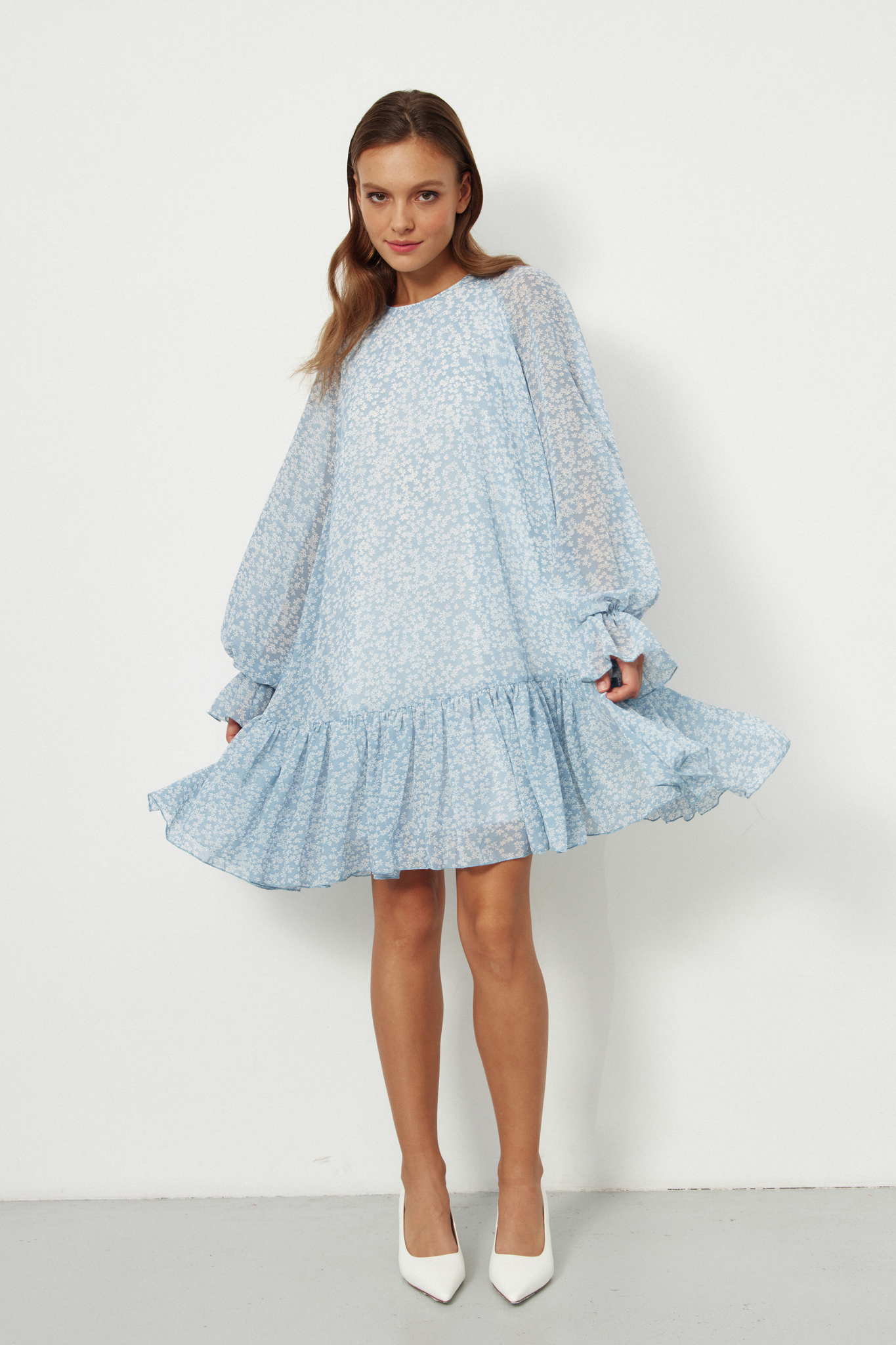 

Платье женское Charmstore П-141 голубое one size, П-141
