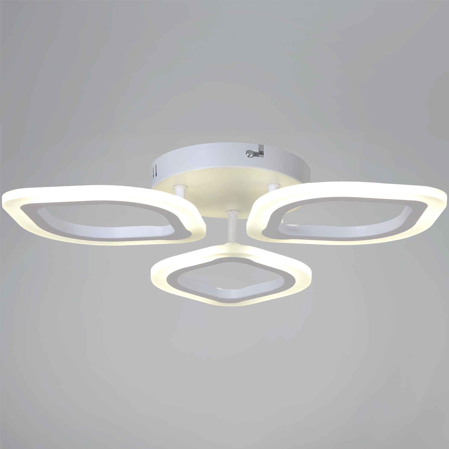 

Люстра светодиодная Reluce 02301-0.3-03 WH