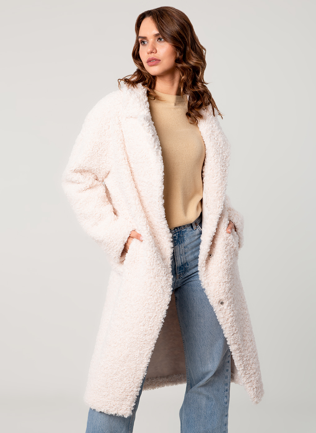 

Шуба женская Каляев 62335 бежевая 54, 62335