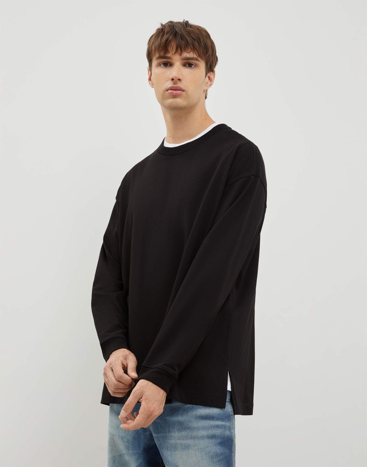 

Лонгслив мужской Gloria Jeans BKT015078 черный L/182, BKT015078
