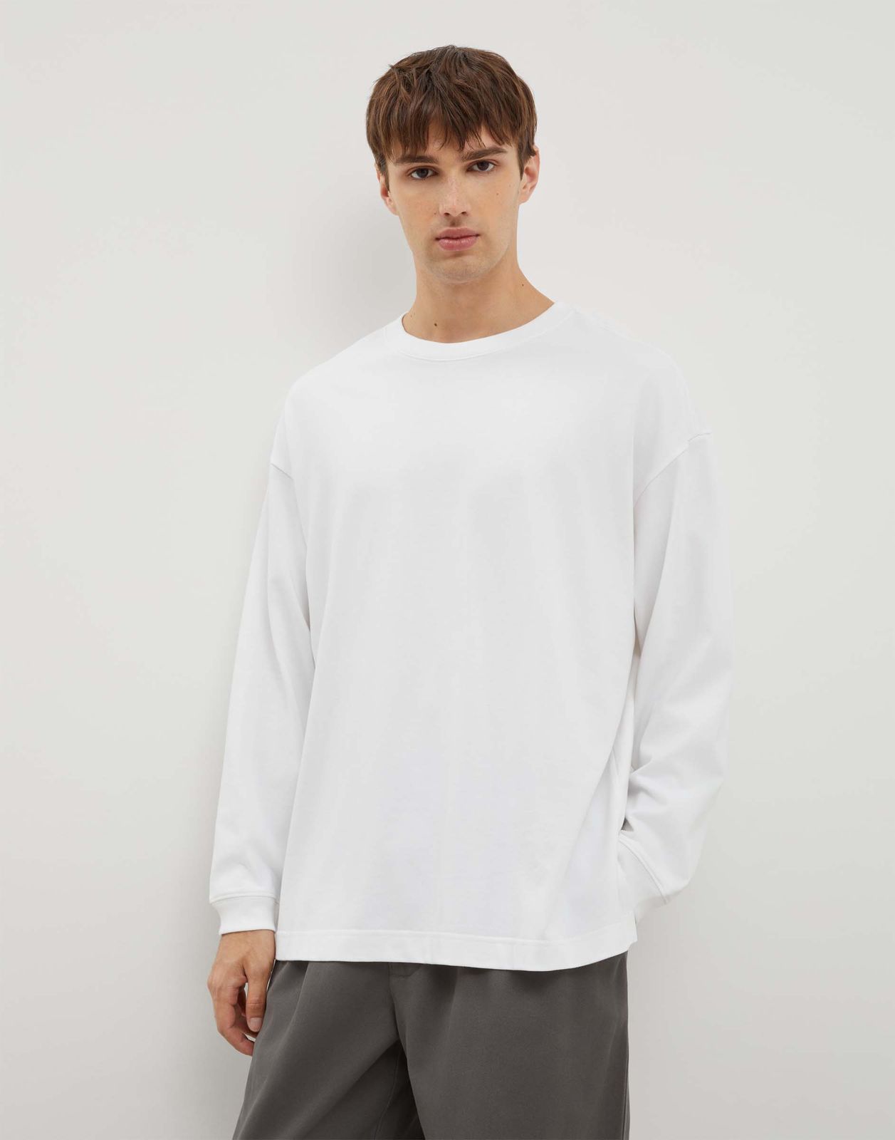 

Лонгслив мужской Gloria Jeans BKT015078 белый XXL/182, BKT015078