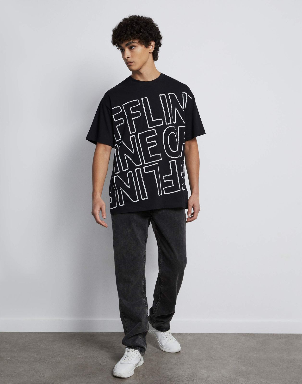 

Футболка мужская Gloria Jeans BKT013300 черная XS (40-42), Черный, BKT013300