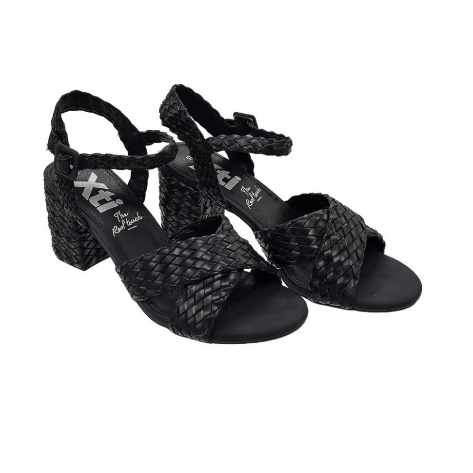 

Босоножки женские Xti 42390 NEGRO черные 39 RU, Черный, 42390 NEGRO