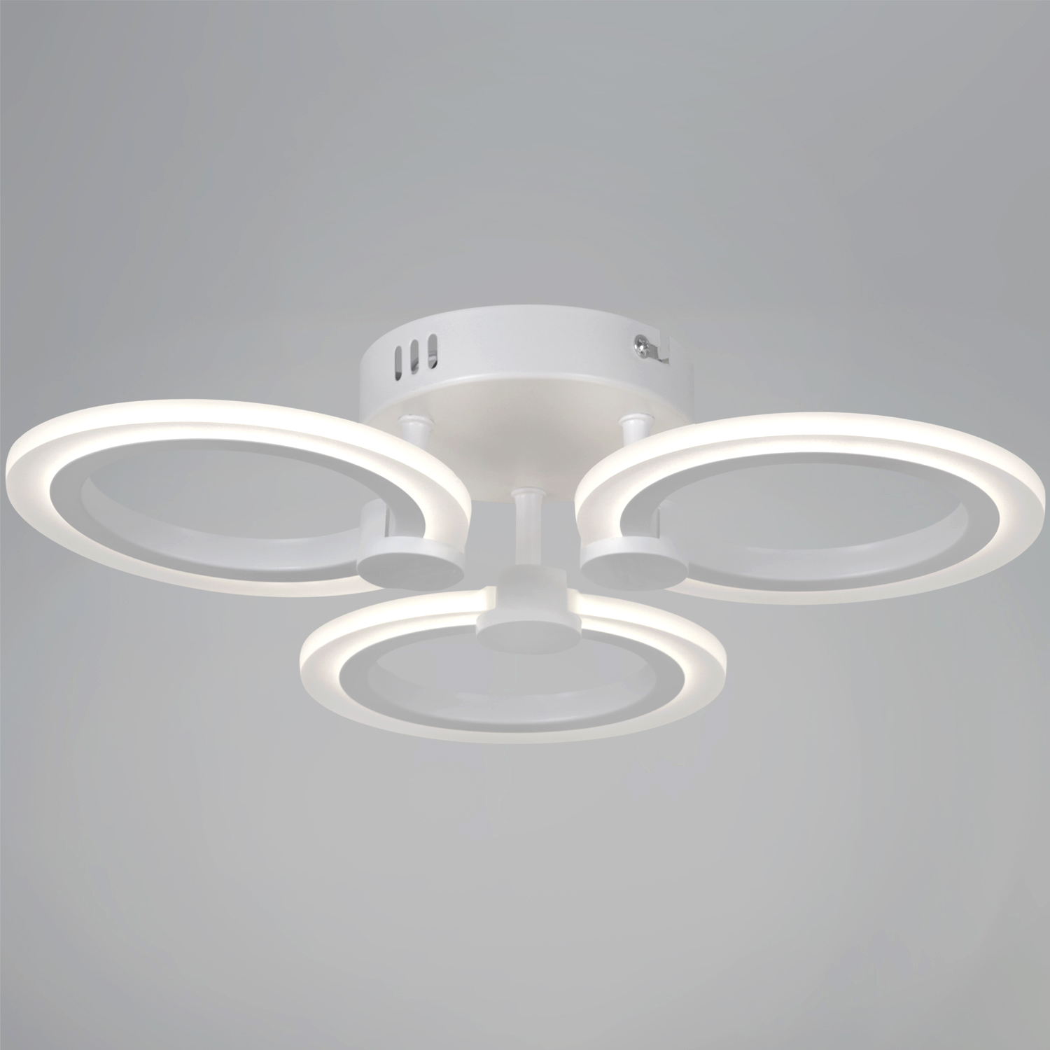 

Люстра светодиодная Reluce 09501-0.3-03 WH