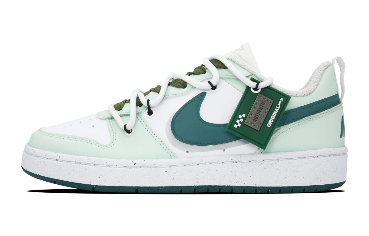 

Кеды унисекс Nike Court Borough low GS белые 39 EU, Белый, Court Borough low GS