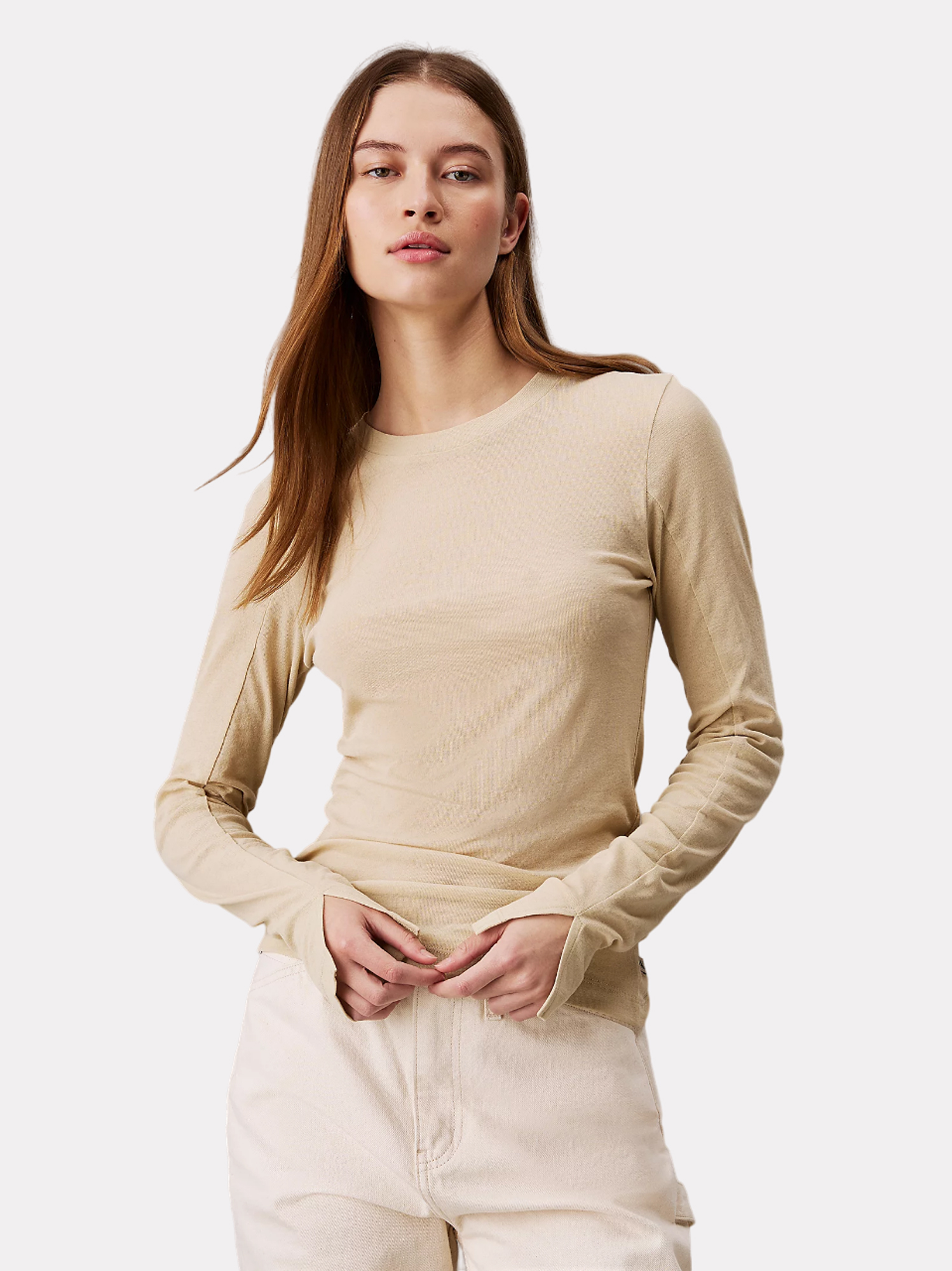 Лонгслив женский Calvin Klein Jeans J20J224335 бежевый M 7309₽