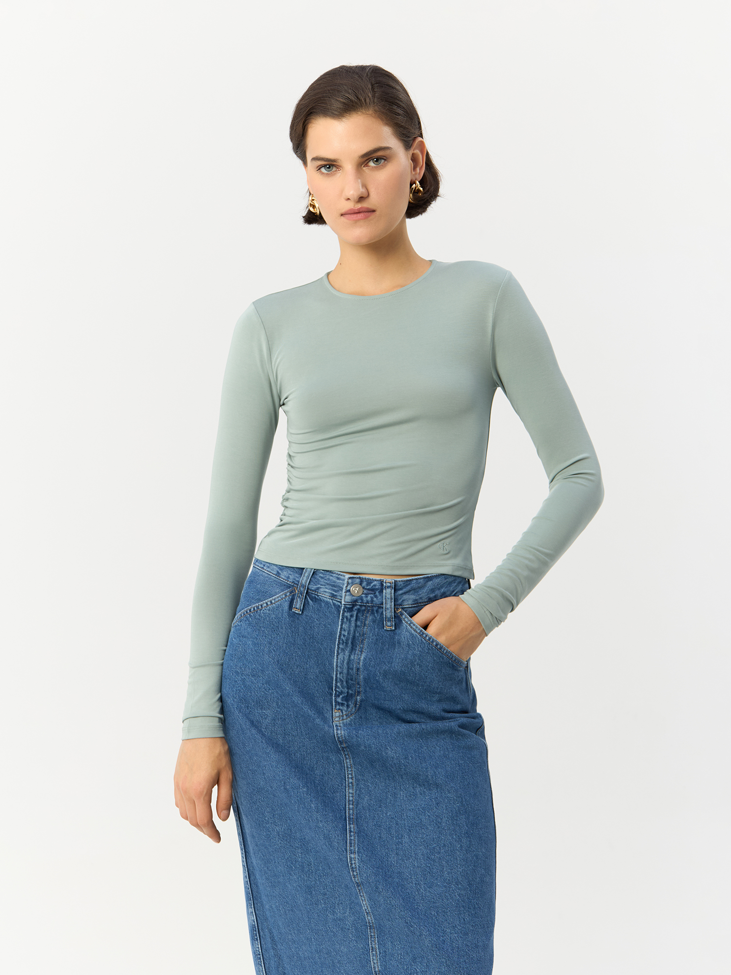 Лонгслив женский Calvin Klein Jeans J20J224065 серый XS 7309₽