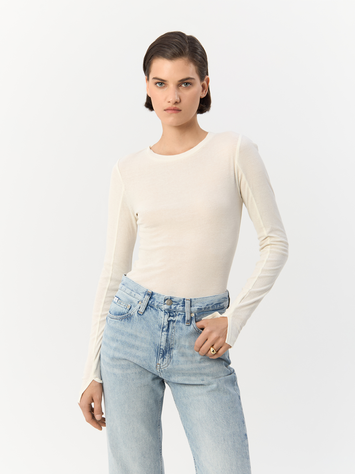 Лонгслив Calvin Klein Jeans для женщин белый-YBI размер M J20J224335 7309₽